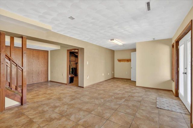 57 Winnebago Drive, Edgerton, WI 53534