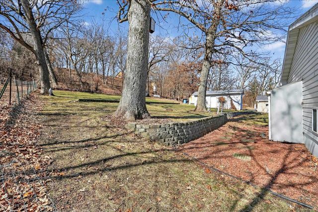 57 Winnebago Drive, Edgerton, WI 53534