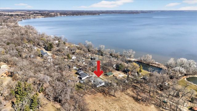 57 Winnebago Drive, Edgerton, WI 53534