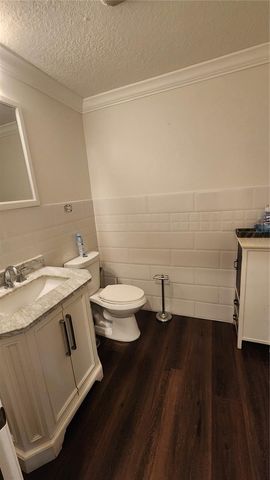 5111 MEMORIAL HIGHWAY, Tampa, FL 33634