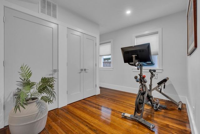 351 Centre Street 3, Boston, MA 02122