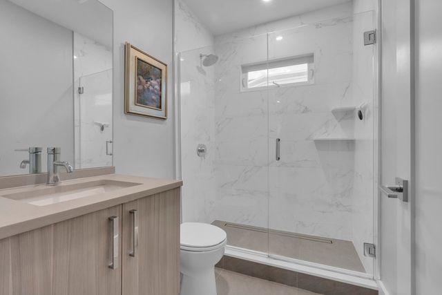 351 Centre Street 3, Boston, MA 02122