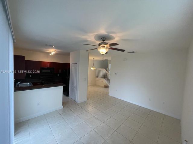 1021 SE 23rd Ave 1, Homestead, FL 33035