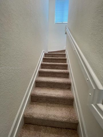 1021 SE 23rd Ave 1, Homestead, FL 33035