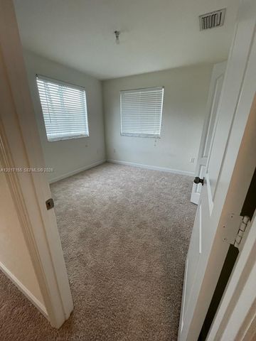 1021 SE 23rd Ave 1, Homestead, FL 33035