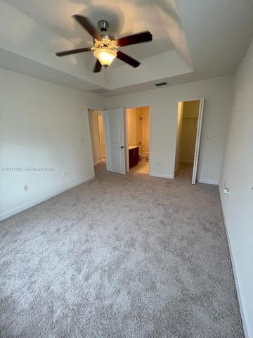 1021 SE 23rd Ave 1, Homestead, FL 33035