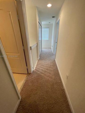 1021 SE 23rd Ave 1, Homestead, FL 33035