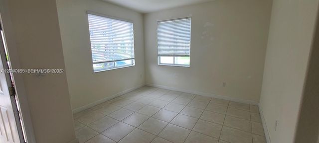 1021 SE 23rd Ave 1, Homestead, FL 33035