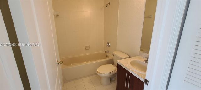 1021 SE 23rd Ave 1, Homestead, FL 33035