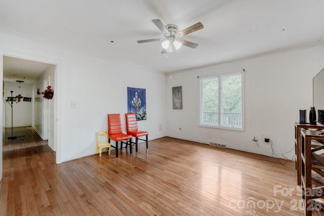 121 Edgerly Court, Charlotte, NC 28214