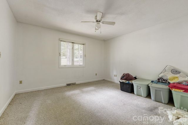 121 Edgerly Court, Charlotte, NC 28214