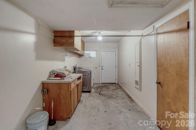 121 Edgerly Court, Charlotte, NC 28214