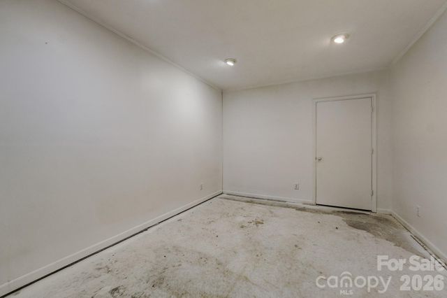 121 Edgerly Court, Charlotte, NC 28214