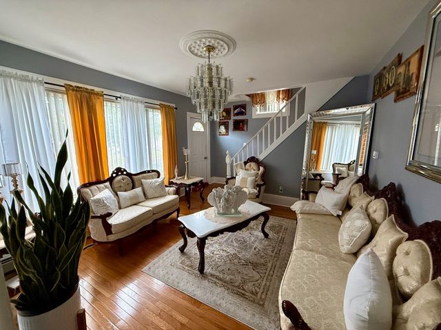 71 Myrtle St, Brockton, MA 02301