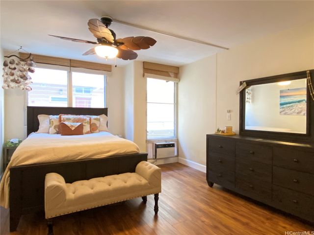 430 Kaiolu Street 403, Honolulu, HI 96815