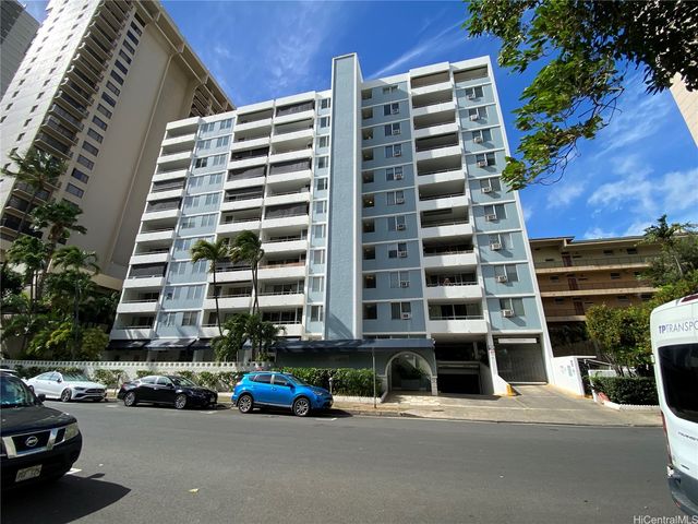 430 Kaiolu Street 403, Honolulu, HI 96815