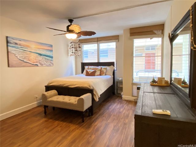 430 Kaiolu Street 403, Honolulu, HI 96815