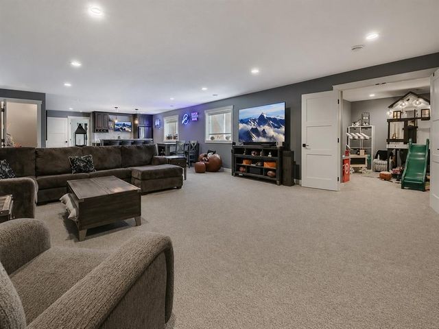 E5189 Basswood Road, Eau Claire, WI 54701