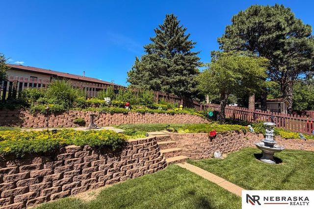11212 Cady Circle, Omaha, NE 68164