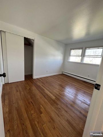 117 Feronia Way 2nd floor, Rutherford, NJ 07070