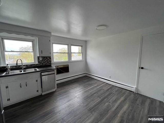 117 Feronia Way 2nd floor, Rutherford, NJ 07070