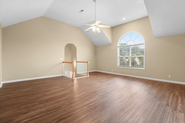 3368 Marrast Dr, Clarksville, TN 37043