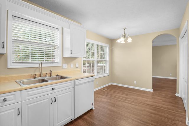 3368 Marrast Dr, Clarksville, TN 37043