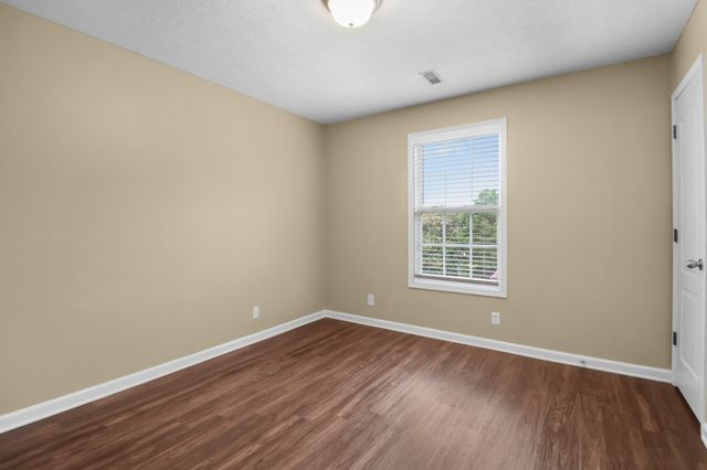 3368 Marrast Dr, Clarksville, TN 37043