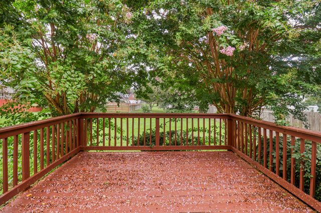 3368 Marrast Dr, Clarksville, TN 37043