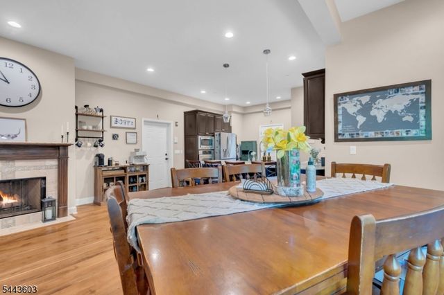 28 Sunset Ter 5, Mount Arlington Boro, NJ 07856