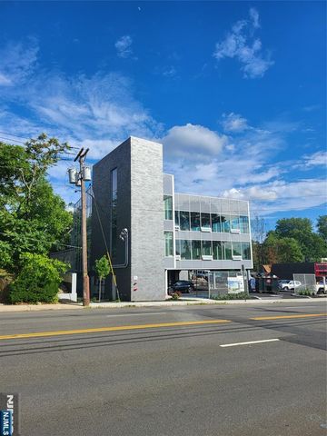 1310 Palisade Avenue, Fort Lee, NJ 07024