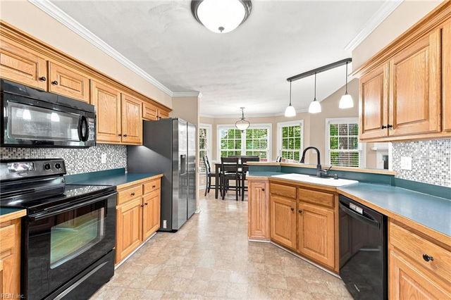 1500 Olde Mill Creek DR, Suffolk, VA 23434