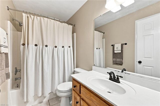 1500 Olde Mill Creek DR, Suffolk, VA 23434