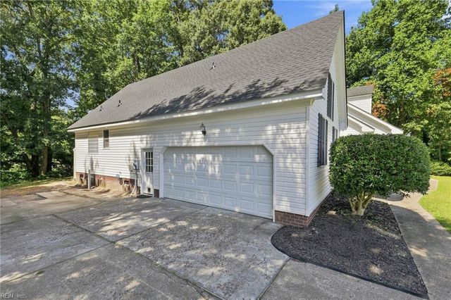 1500 Olde Mill Creek DR, Suffolk, VA 23434