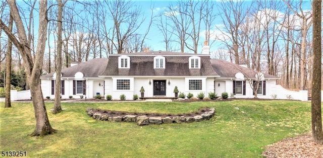 5 Sherwood Dr, Watchung Boro, NJ 07069