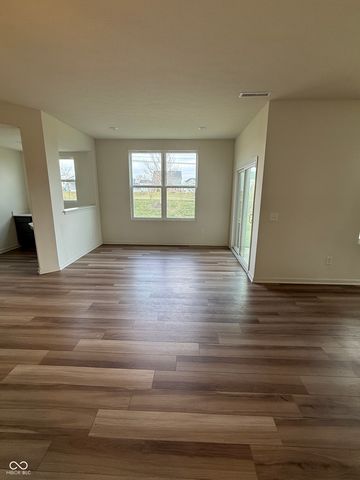 6916 Diamondleaf Way, Brownsburg, IN 46112