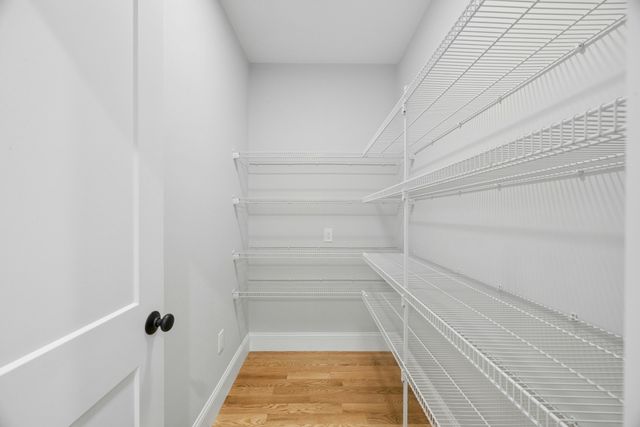 15 Gaskins Ln, Ayer, MA 01432