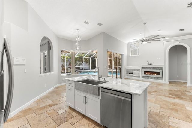 695 SALT LAKE DRIVE, Tarpon Springs, FL 34689