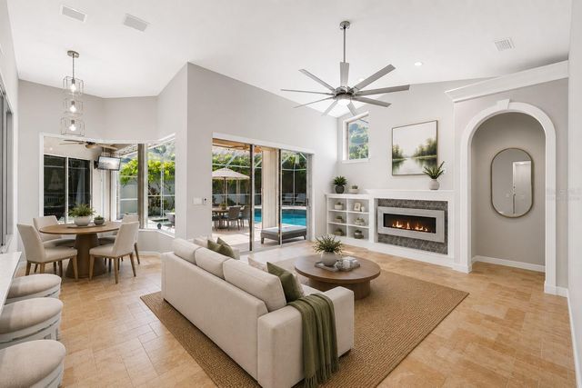 695 SALT LAKE DRIVE, Tarpon Springs, FL 34689