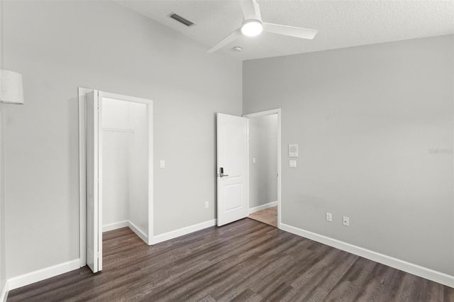 695 SALT LAKE DRIVE, Tarpon Springs, FL 34689