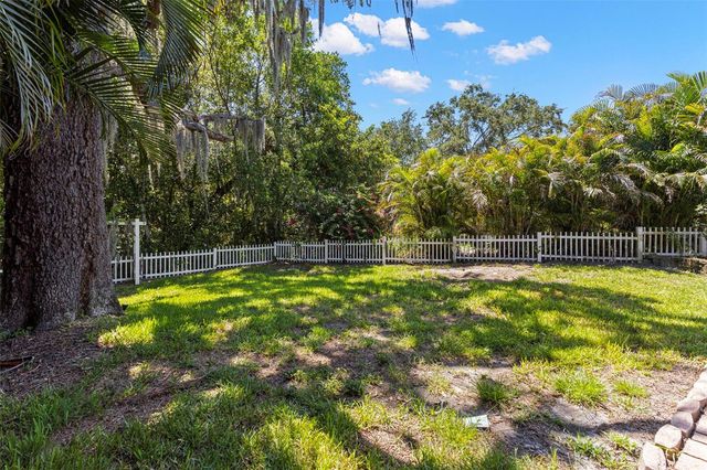 695 SALT LAKE DRIVE, Tarpon Springs, FL 34689