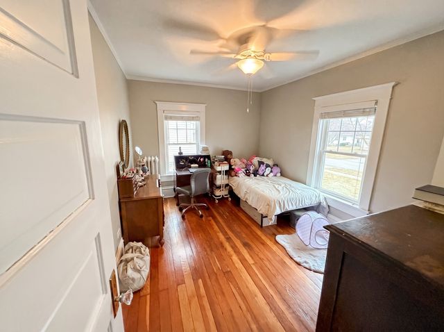 211 N Batavia Avenue, Batavia, IL 60510