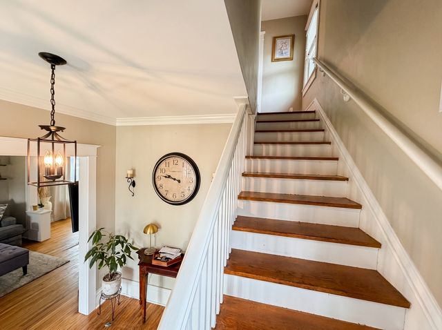 211 N Batavia Avenue, Batavia, IL 60510