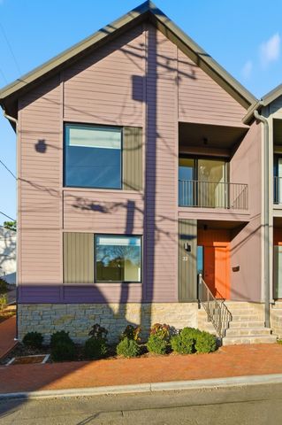 33 N Blacksmith Lane, Dublin, OH 43017