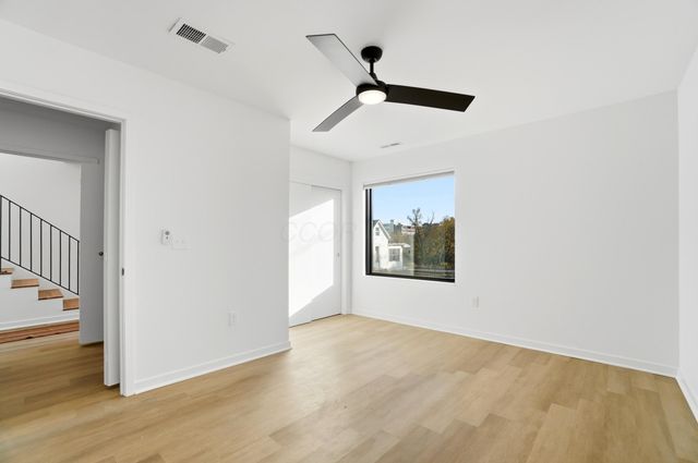 33 N Blacksmith Lane, Dublin, OH 43017