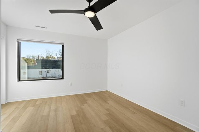 33 N Blacksmith Lane, Dublin, OH 43017