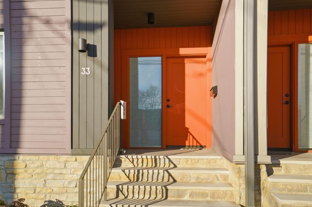 33 N Blacksmith Lane, Dublin, OH 43017