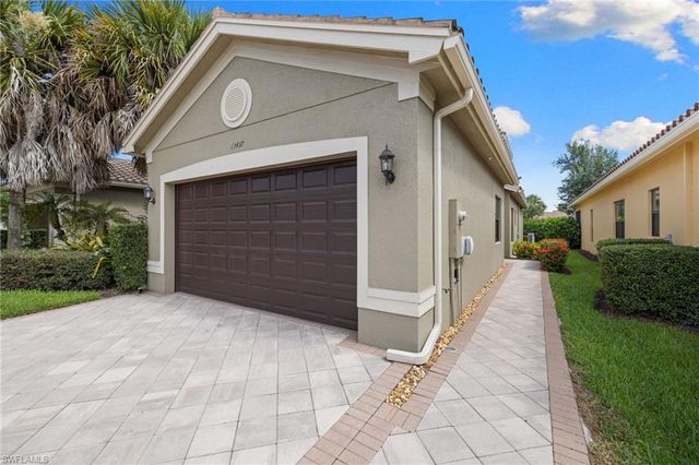13437 Monticello BLVD, Naples, FL 34109