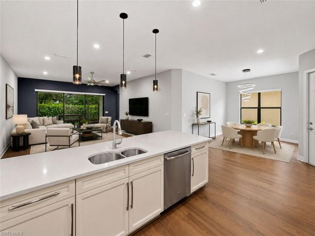 13437 Monticello BLVD, Naples, FL 34109