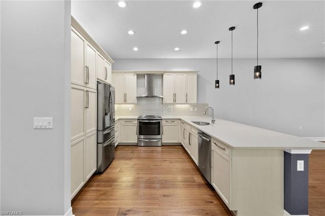 13437 Monticello BLVD, Naples, FL 34109